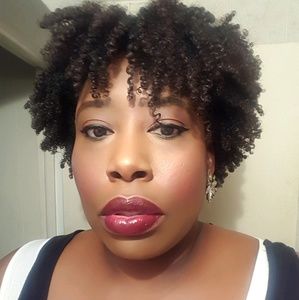 Meet your Posher, Shari